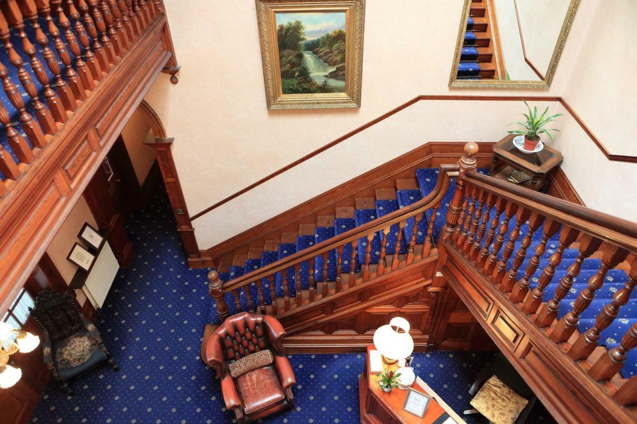 Ramnee Hotel Форрес Экстерьер фото